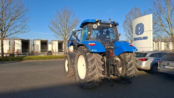 New Holland T6.160 - Farm tractor: picture 4 New Holland T6.160 - Farm tractor: picture 4