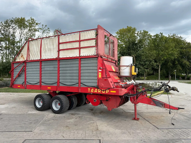 Onbekend Taarup 1030 Ladewagen Rotor invoer 8 wielig tandem - Agricultural machinery: picture 2 Onbekend Taarup 1030 Ladewagen Rotor invoer 8 wielig tandem - Agricultural machinery: picture 2
