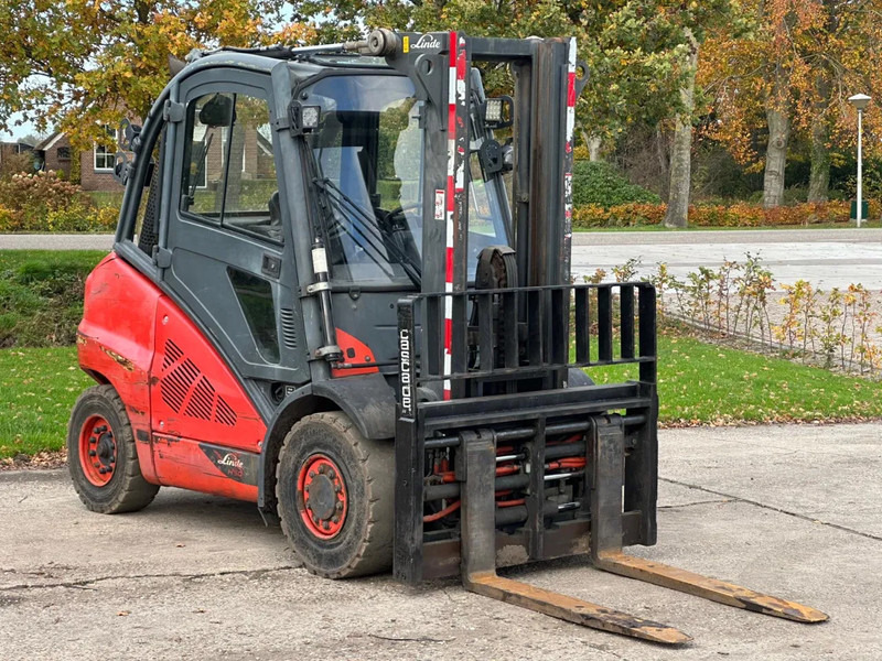 Linde H 50 D H 50 D diesel side shift vorken versteller - Forklift: picture 1 Linde H 50 D H 50 D diesel side shift vorken versteller - Forklift: picture 1