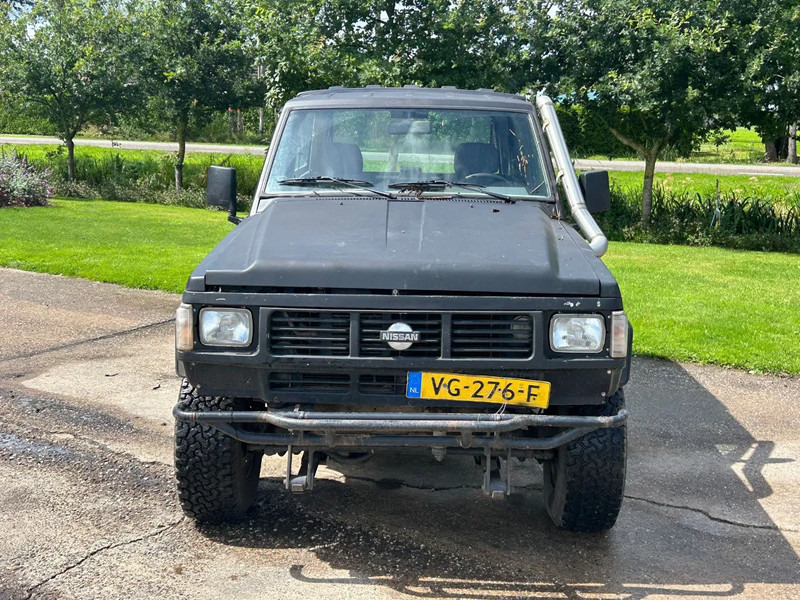 Nissan Patrol Patrol R 2.8 Turbo Diesel GRIJS KENTEKEN YOUNG TIMER - Car: picture 2 Nissan Patrol Patrol R 2.8 Turbo Diesel GRIJS KENTEKEN YOUNG TIMER - Car: picture 2