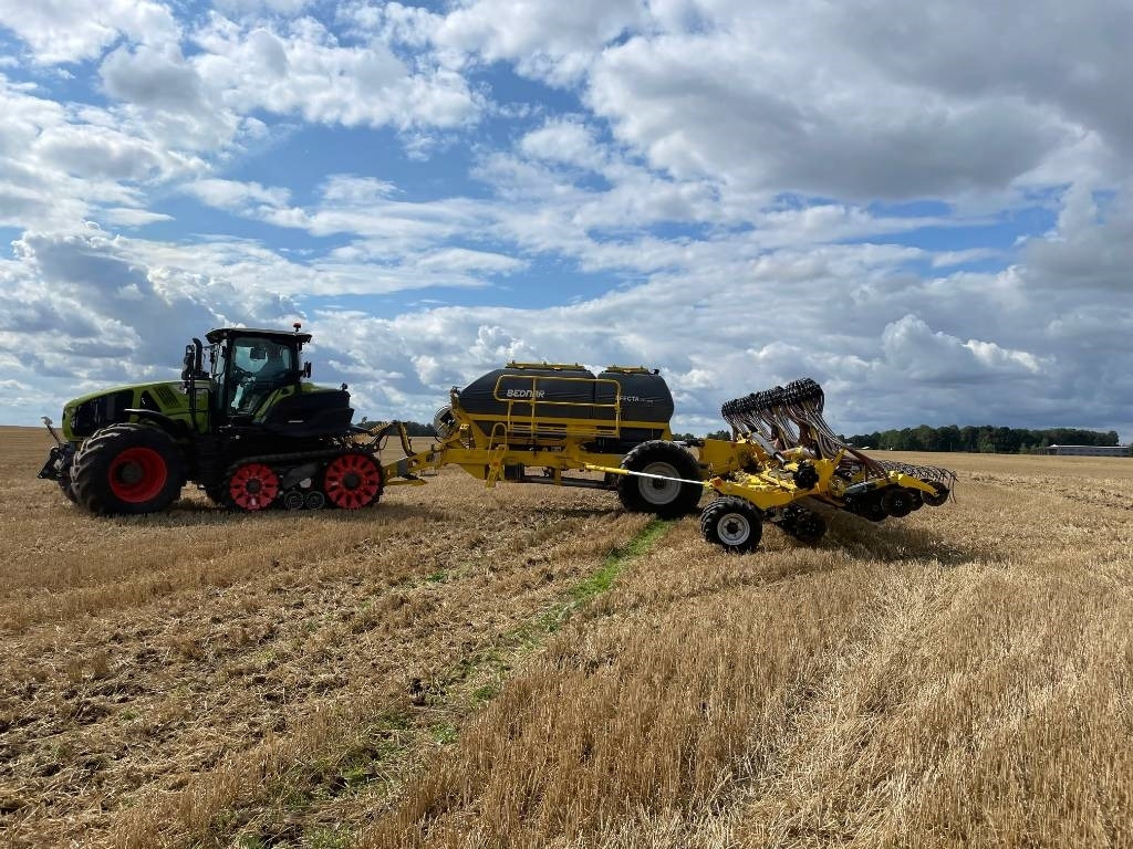 Bednar EFECTA CE 12000 - Combine seed drill: picture 3 Bednar EFECTA CE 12000 - Combine seed drill: picture 3