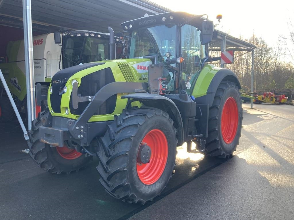 Claas Axion 830 CIS - Farm tractor: picture 2 Claas Axion 830 CIS - Farm tractor: picture 2