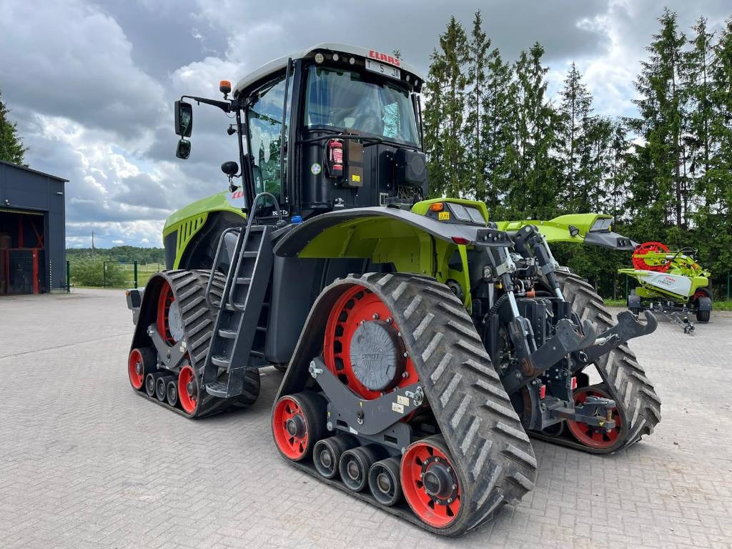 Claas XERION 5000 TRAC TS - Farm tractor: picture 4 Claas XERION 5000 TRAC TS - Farm tractor: picture 4