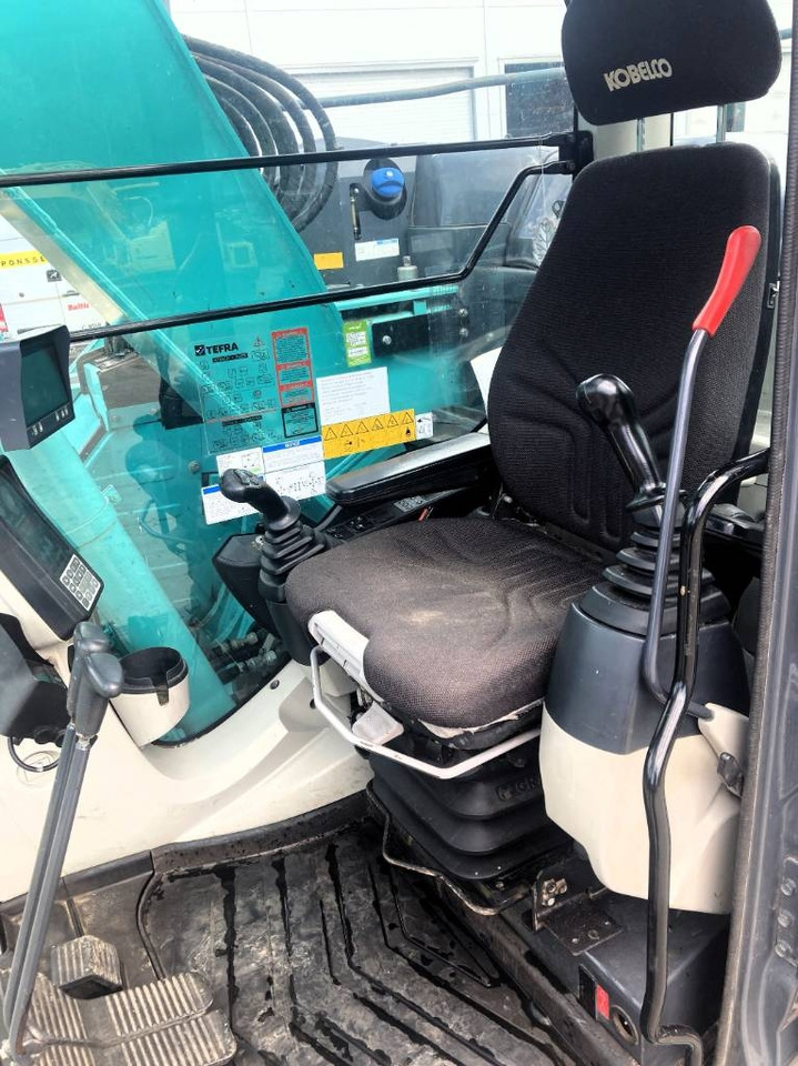 Crawler excavator Kobelco SK 140 SRLC-5: picture 7