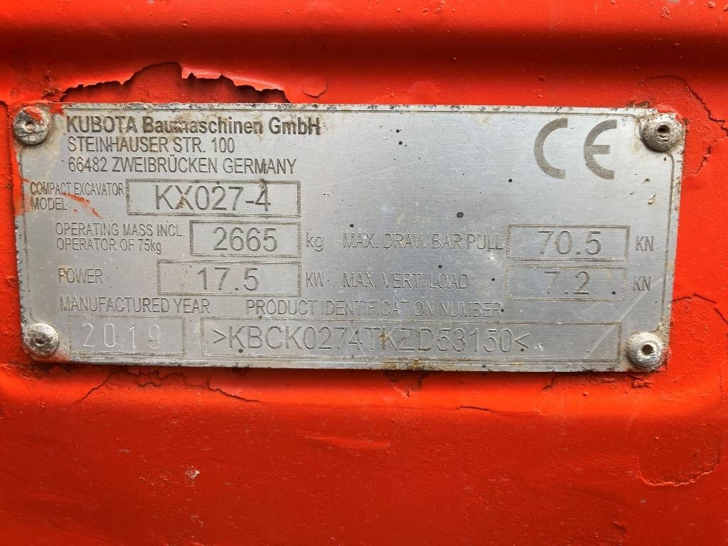 Mini excavator Kubota KX027-4: picture 10