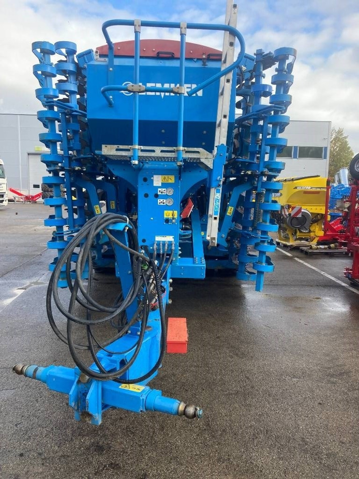 Lemken Compact-Solitair 9/600 - Combine seed drill: picture 3 Lemken Compact-Solitair 9/600 - Combine seed drill: picture 3
