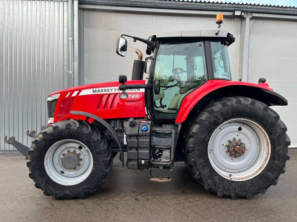 Massey Ferguson 7726 D6 - Farm tractor: picture 2 Massey Ferguson 7726 D6 - Farm tractor: picture 2