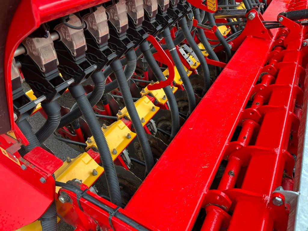 Combine seed drill Vaderstad Rapid RD400C: picture 13