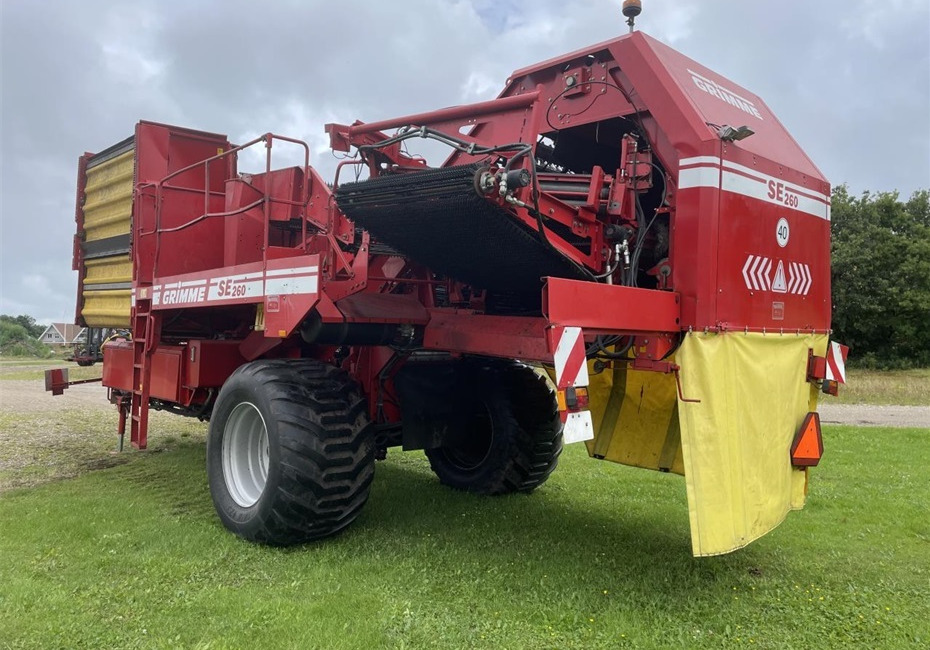 Grimme SE 260 - Potato harvester: picture 1 Grimme SE 260 - Potato harvester: picture 1