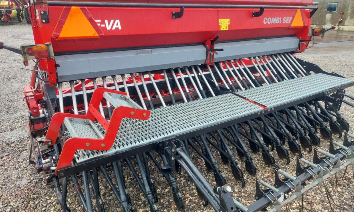 HE-VA Combi-Seeder 4m - Combine seed drill: picture 4 HE-VA Combi-Seeder 4m - Combine seed drill: picture 4