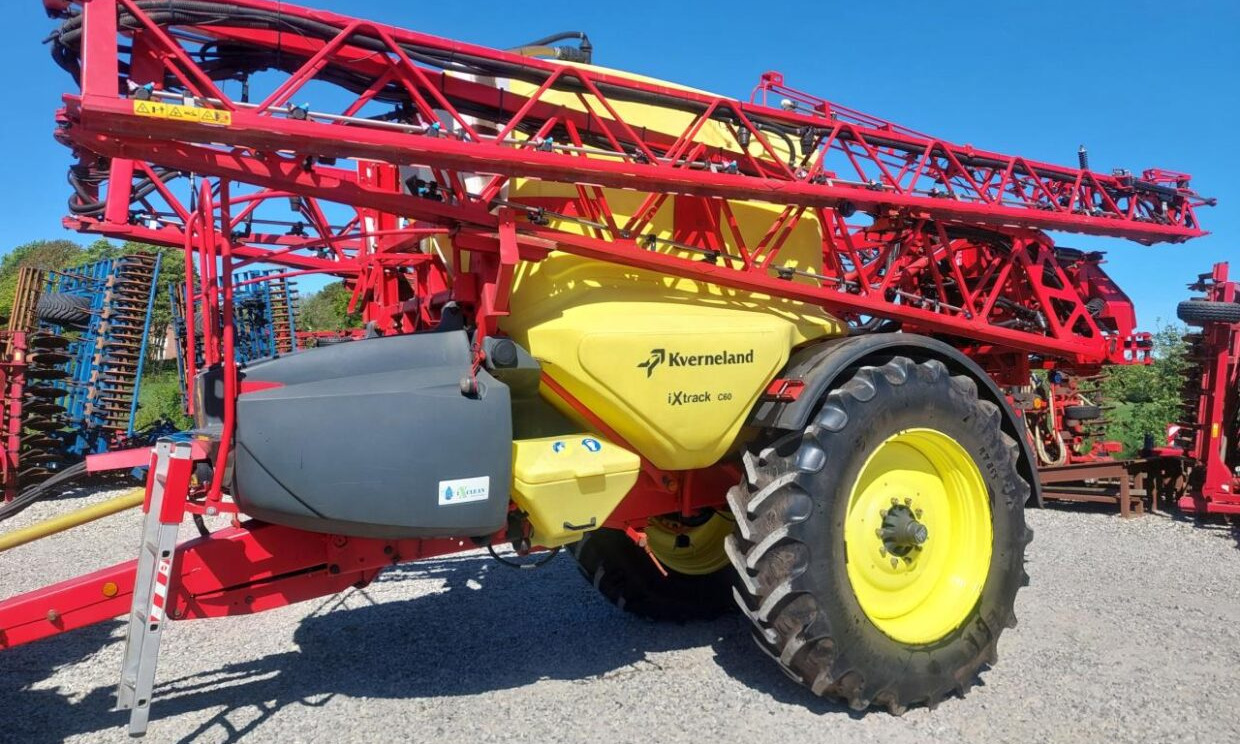 Kverneland IXtrack C60 - 36m - Trailed sprayer: picture 3 Kverneland IXtrack C60 - 36m - Trailed sprayer: picture 3