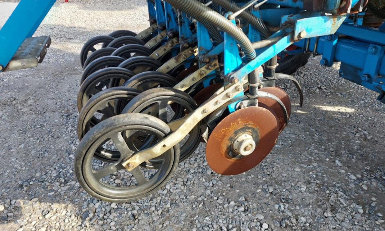 Combine seed drill Lemken Solitair 9/600/Zirkon 10/600KA: picture 13 Combine seed drill Lemken Solitair 9/600/Zirkon 10/600KA: picture 13