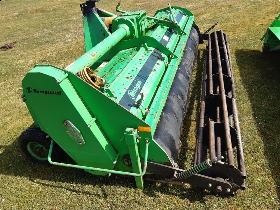 Rumptstad
RSF 2000 - Rotavator: picture 3 Rumptstad
RSF 2000 - Rotavator: picture 3