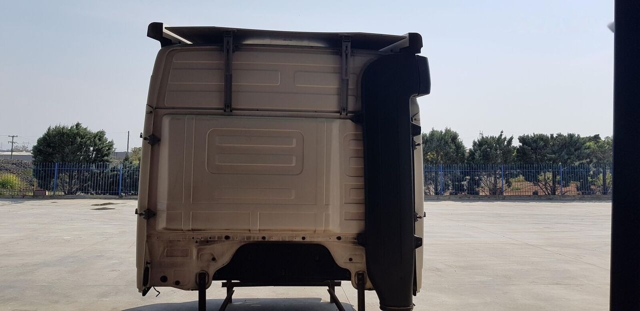 Mercedes-Benz ACTROS MP2 - Cab for Truck: picture 5 Mercedes-Benz ACTROS MP2 - Cab for Truck: picture 5