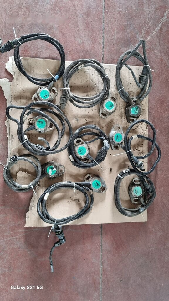 TRW STEERING ANGLE SENSOR Mercedes-Benz ACTROS MP2 MP3 - ECU for Truck: picture 5 TRW STEERING ANGLE SENSOR Mercedes-Benz ACTROS MP2 MP3 - ECU for Truck: picture 5