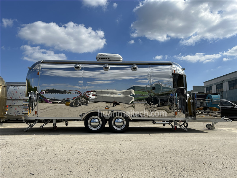 Food Truck Burger Food Truck,Ice Cream Food Trailer - Vending trailer: picture 4 Food Truck Burger Food Truck,Ice Cream Food Trailer - Vending trailer: picture 4