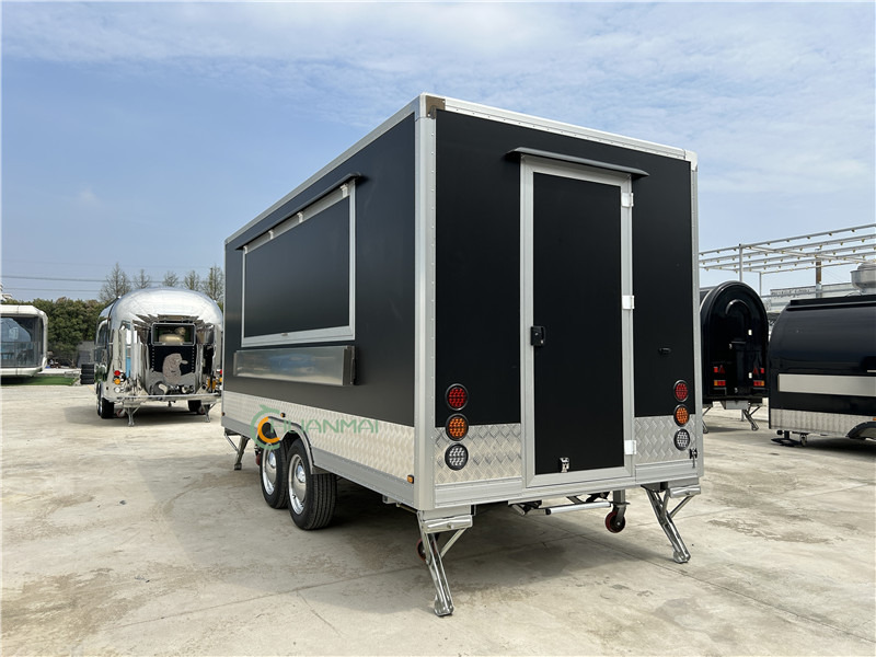 Ice Cream Foodtruck Burger Food Truck, Coffee Food Trailers - Vending trailer: picture 4 Ice Cream Foodtruck Burger Food Truck, Coffee Food Trailers - Vending trailer: picture 4