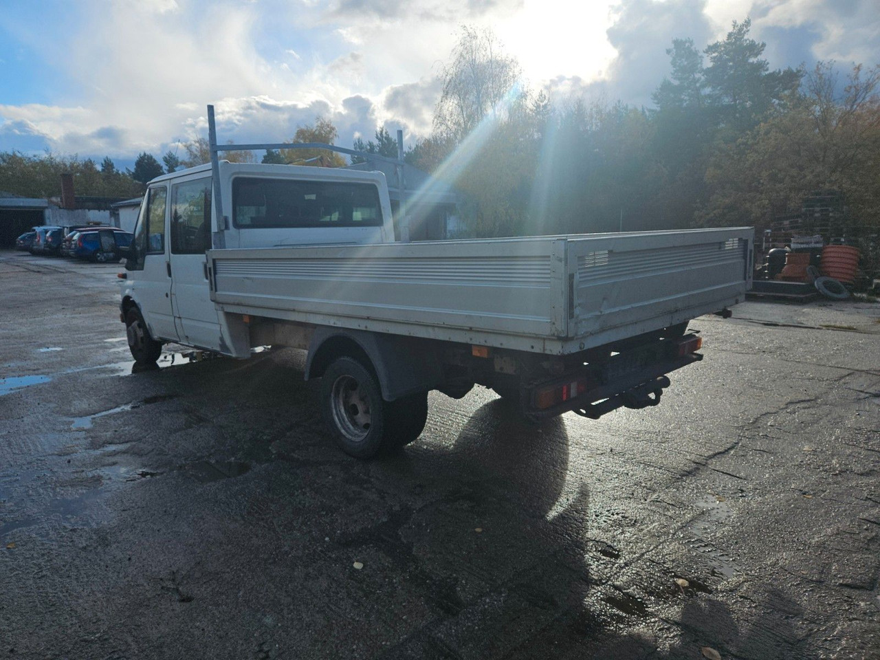 Ford Transit DOKA Pritsche Zwillingsbereifung - Flatbed van, Combi van: picture 3 Ford Transit DOKA Pritsche Zwillingsbereifung - Flatbed van, Combi van: picture 3