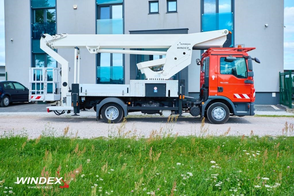 Ruthmann T 300 - Truck mounted aerial platform: picture 3 Ruthmann T 300 - Truck mounted aerial platform: picture 3