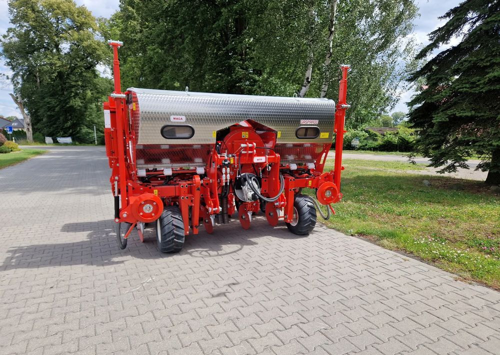 Gaspardo Maga 6 ISOTRONIC - Seed drill: picture 2 Gaspardo Maga 6 ISOTRONIC - Seed drill: picture 2