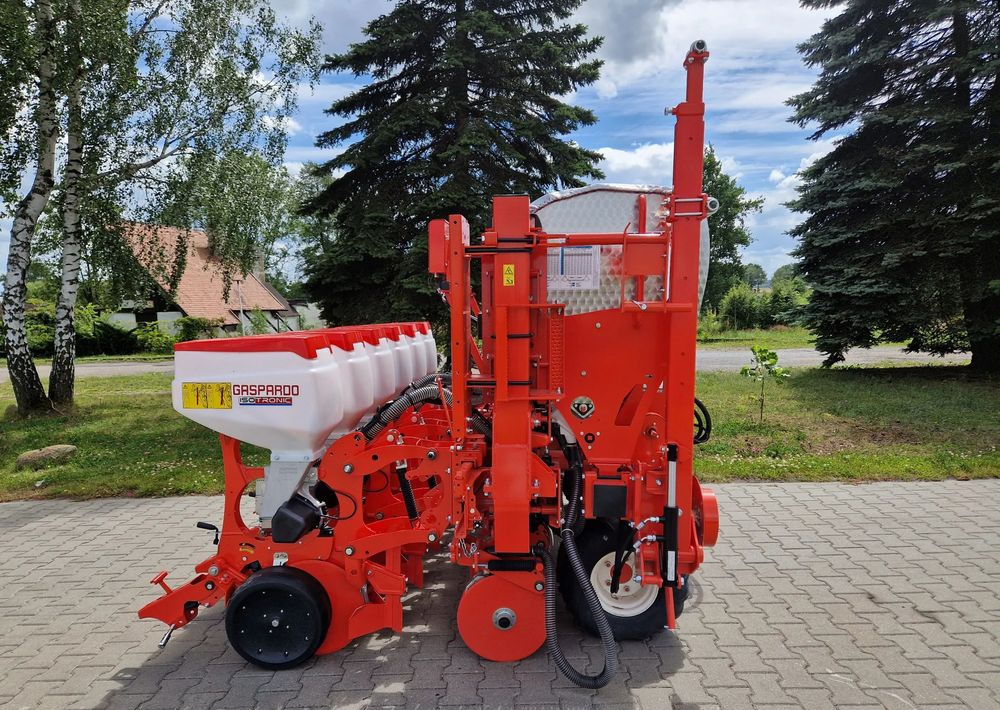 Gaspardo Maga 6 ISOTRONIC - Seed drill: picture 5 Gaspardo Maga 6 ISOTRONIC - Seed drill: picture 5