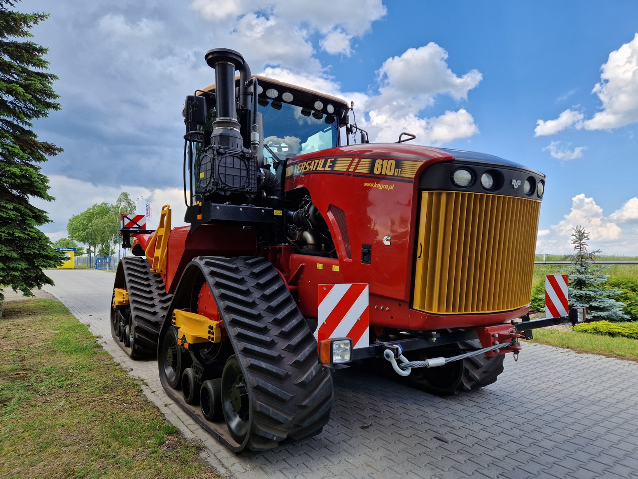 Versatile 610 Delta Track - Tracked tractor: picture 2 Versatile 610 Delta Track - Tracked tractor: picture 2