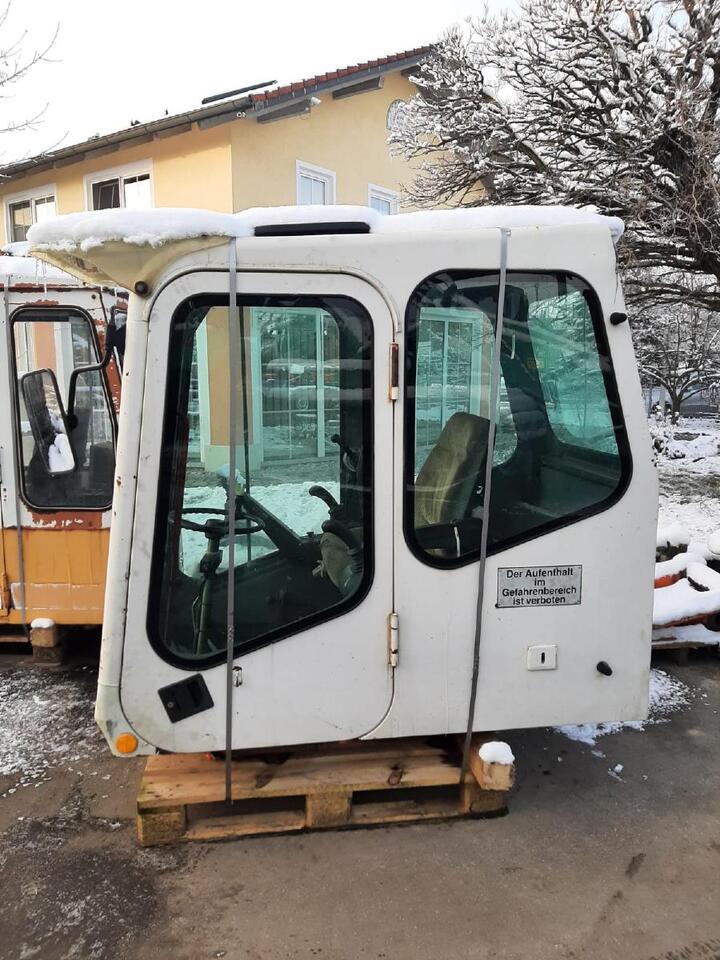 Atlas 1404 - Cab for Construction machinery: picture 1 Atlas 1404 - Cab for Construction machinery: picture 1