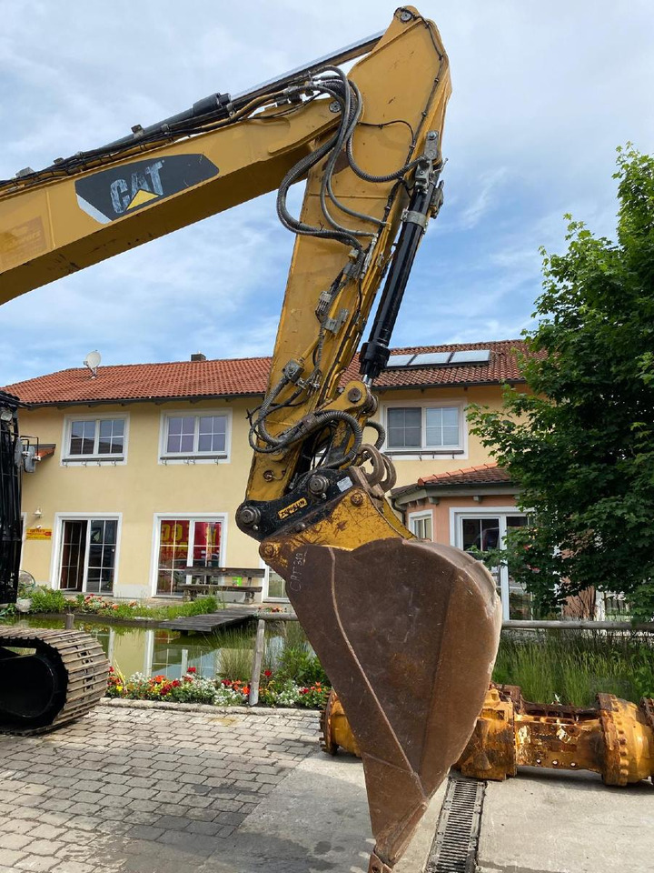 Crawler excavator Caterpillar 319D: picture 8 Crawler excavator Caterpillar 319D: picture 8