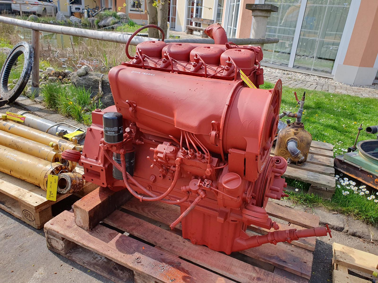 Deutz F4L912 aus SKB 800 - Engine for Construction machinery: picture 2 Deutz F4L912 aus SKB 800 - Engine for Construction machinery: picture 2