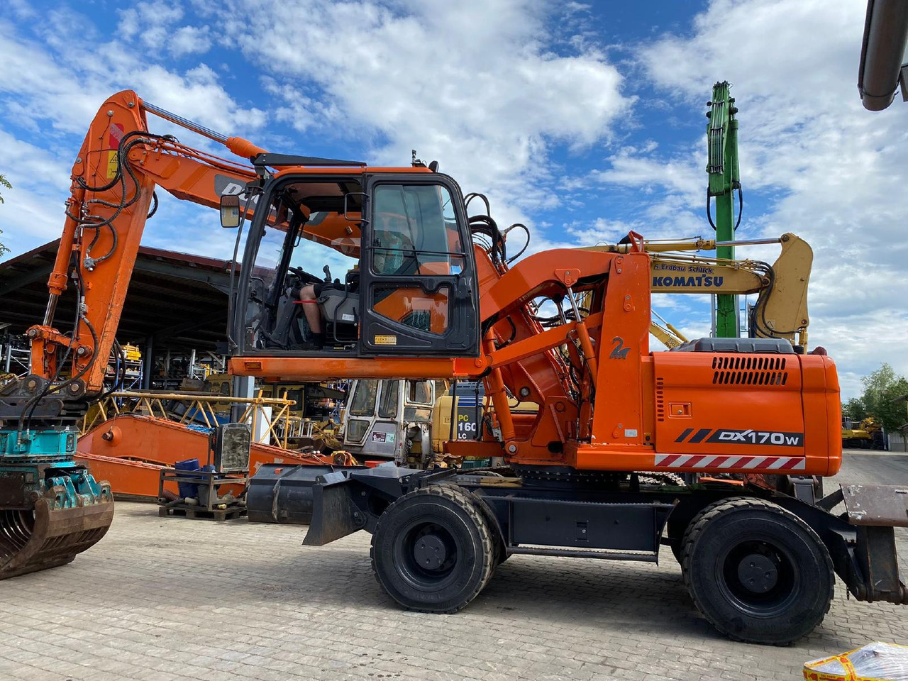 Doosan DX 170 W - Wheel excavator: picture 4 Doosan DX 170 W - Wheel excavator: picture 4