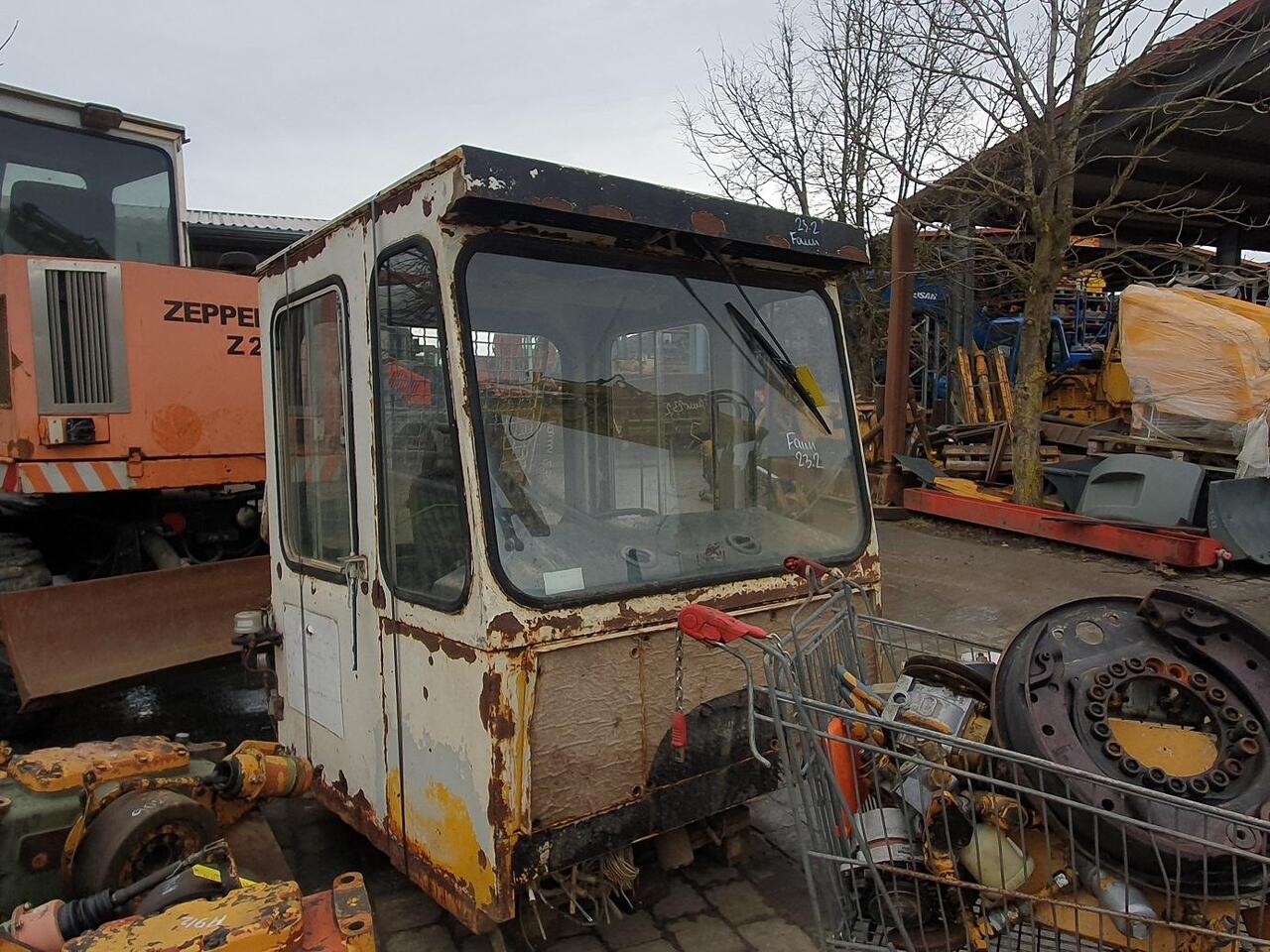 Faun O&K 23,2 Dumper - Cab for Dumper: picture 4 Faun O&K 23,2 Dumper - Cab for Dumper: picture 4