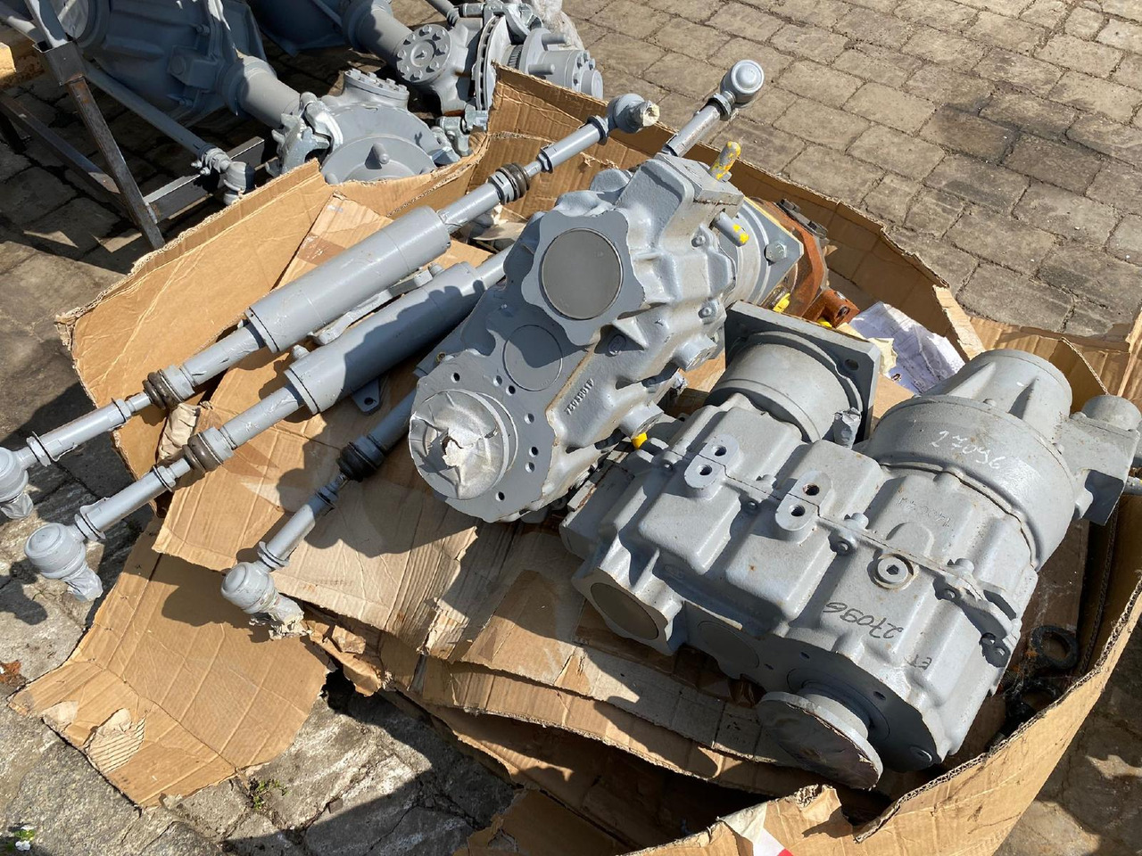 Fliegl M4R-35 2VHD Emmenquatro - Transmission for Construction machinery: picture 4 Fliegl M4R-35 2VHD Emmenquatro - Transmission for Construction machinery: picture 4