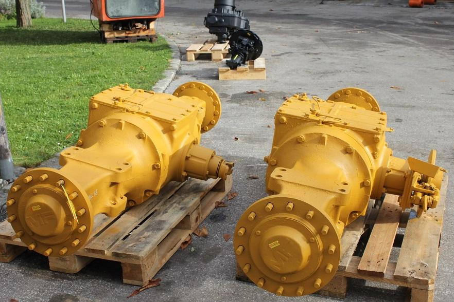 Hanomag 33 C - Axle and parts for Construction machinery: picture 3 Hanomag 33 C - Axle and parts for Construction machinery: picture 3