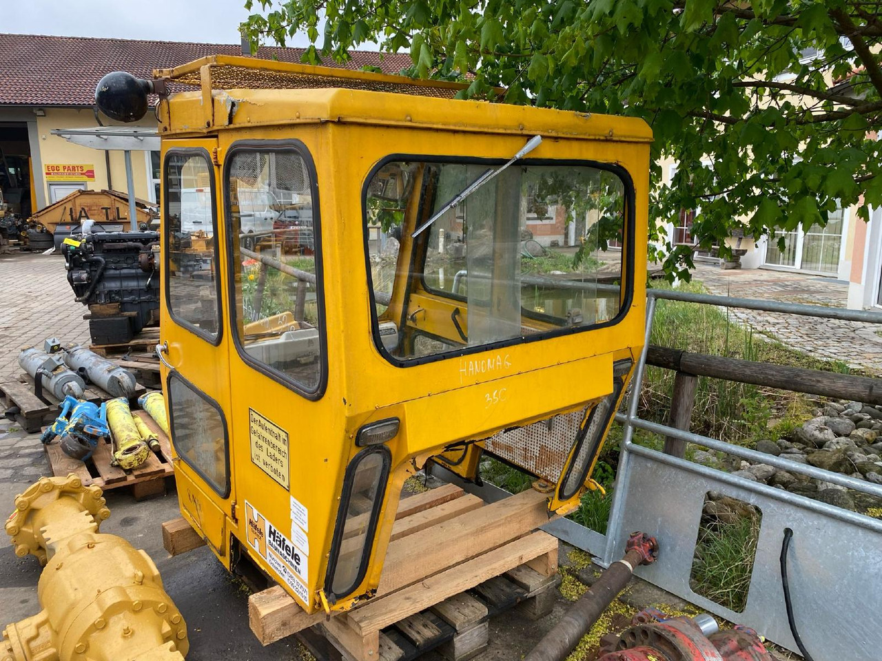 Hanomag 33 C - Cab for Construction machinery: picture 4 Hanomag 33 C - Cab for Construction machinery: picture 4
