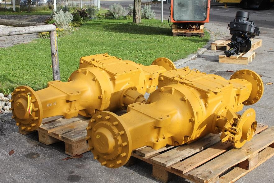 Hanomag 33 C - Axle and parts for Construction machinery: picture 1 Hanomag 33 C - Axle and parts for Construction machinery: picture 1