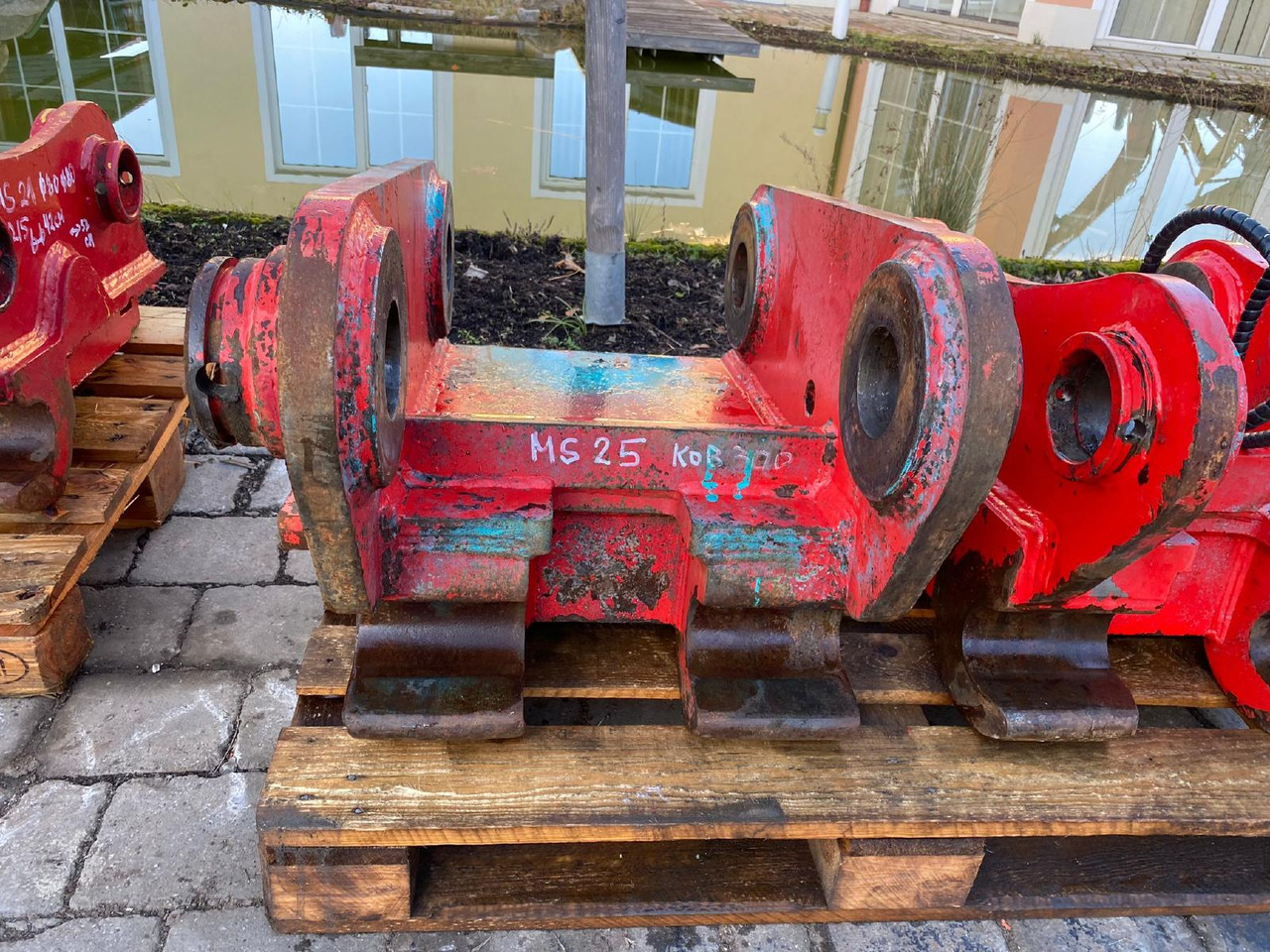 Lehnhoff MS 25 New Holland 215 - Quick coupler: picture 4 Lehnhoff MS 25 New Holland 215 - Quick coupler: picture 4