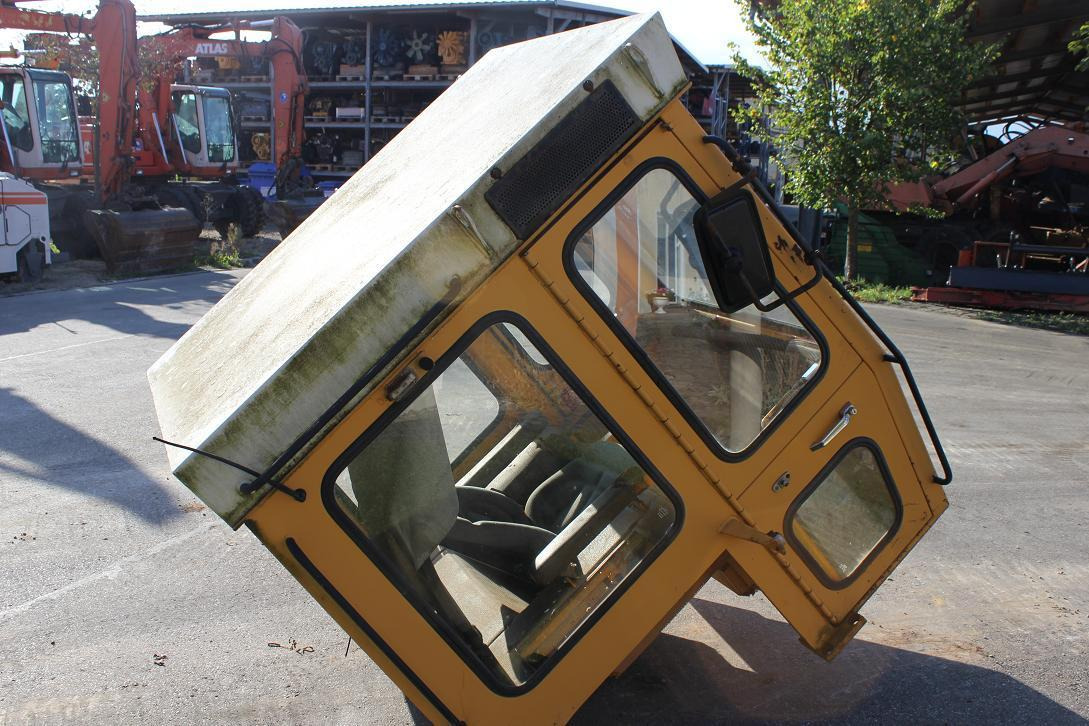 Liebherr 611-621-721 oder 731 - Cab for Construction machinery: picture 2 Liebherr 611-621-721 oder 731 - Cab for Construction machinery: picture 2