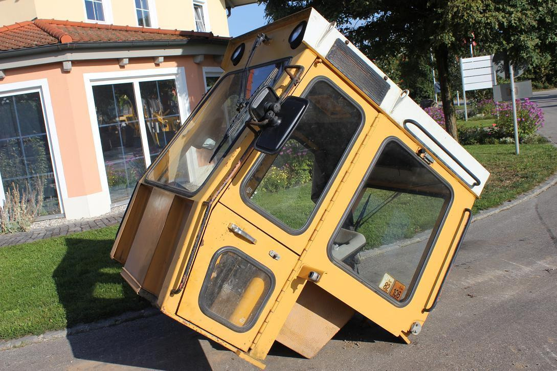 Liebherr 611-621-721 oder 731 - Cab for Construction machinery: picture 4 Liebherr 611-621-721 oder 731 - Cab for Construction machinery: picture 4