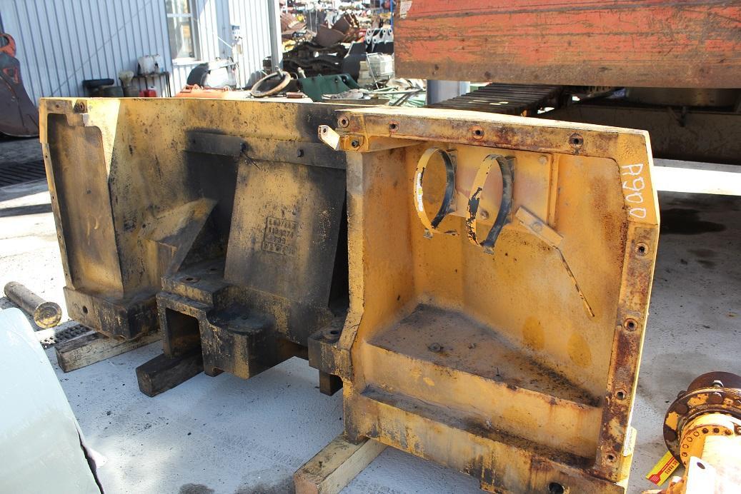 Liebherr A 900 B - Counterweight for Excavator: picture 4 Liebherr A 900 B - Counterweight for Excavator: picture 4