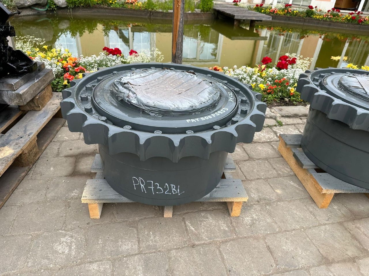 Liebherr FAT 500P595D aus PR 732 - Final drive for Construction machinery: picture 1 Liebherr FAT 500P595D aus PR 732 - Final drive for Construction machinery: picture 1