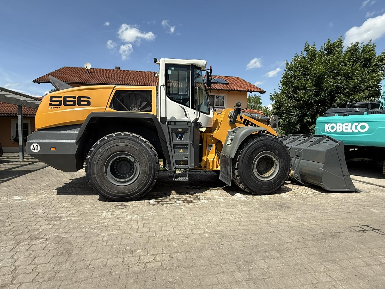 Liebherr L 566 X Power - Wheel loader: picture 1 Liebherr L 566 X Power - Wheel loader: picture 1