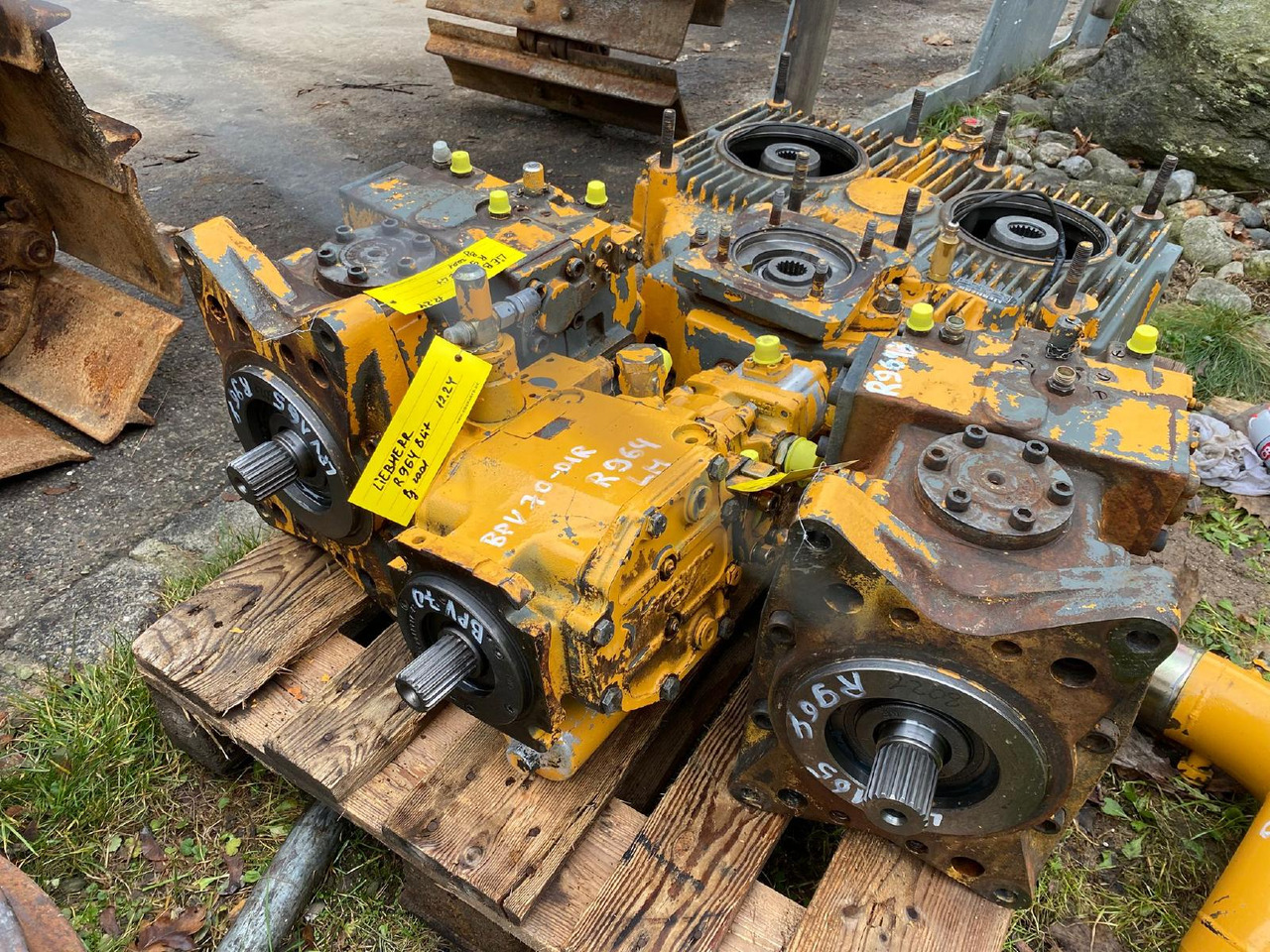 Liebherr LPV 165, MKA 350, Linde BPV 70 aus R964 - Hydraulic pump for Construction machinery: picture 2 Liebherr LPV 165, MKA 350, Linde BPV 70 aus R964 - Hydraulic pump for Construction machinery: picture 2