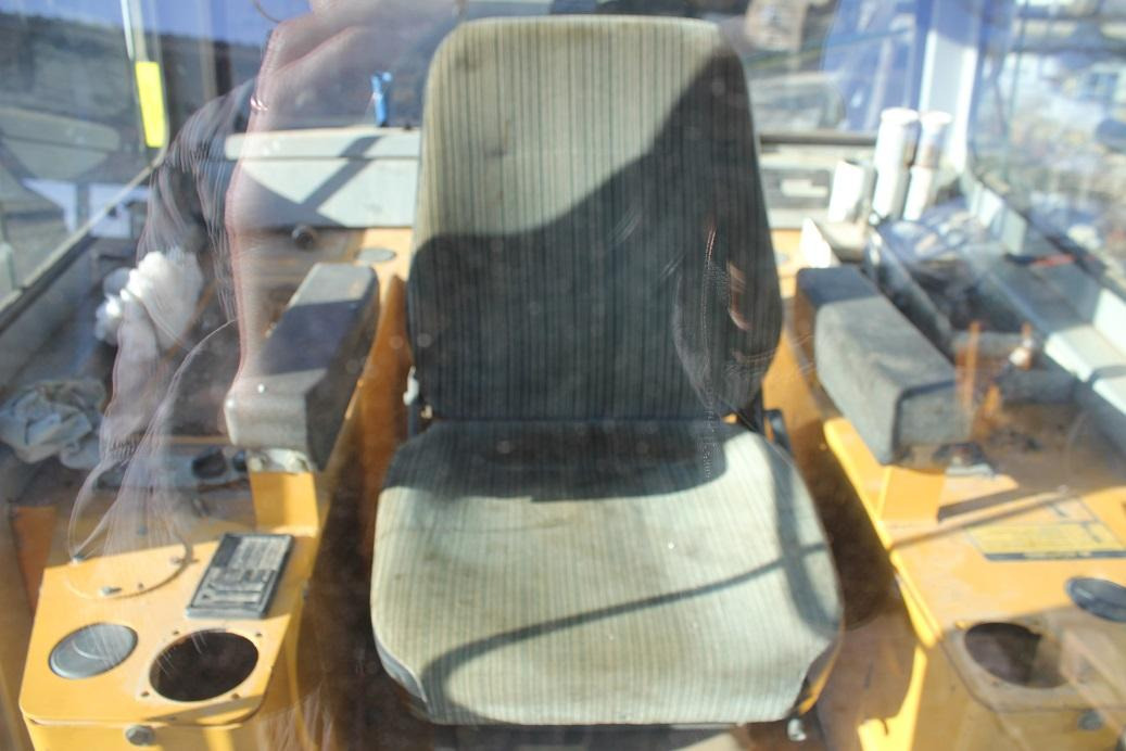 Liebherr LR 622 - Cab for Construction machinery: picture 4 Liebherr LR 622 - Cab for Construction machinery: picture 4