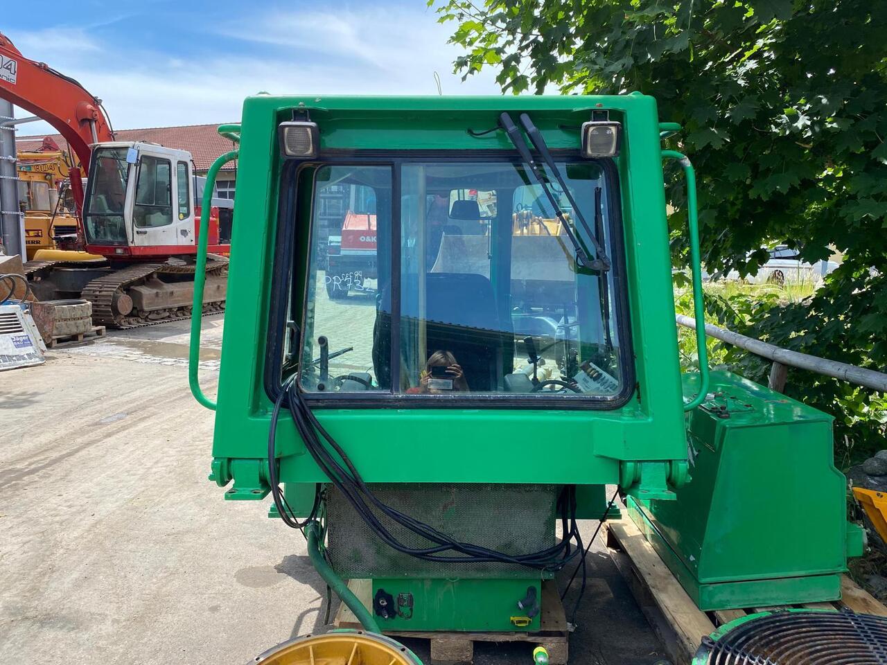 Liebherr PR 732 - Cab for Construction machinery: picture 4 Liebherr PR 732 - Cab for Construction machinery: picture 4