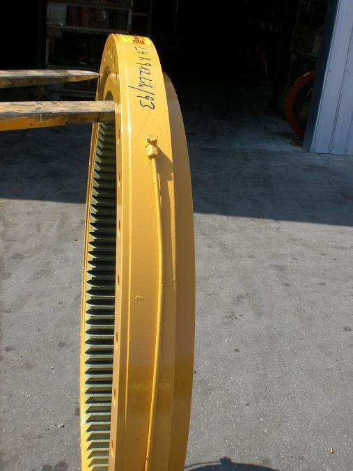 Liebherr R 912 LC Litronik - Slewing ring for Construction machinery: picture 2 Liebherr R 912 LC Litronik - Slewing ring for Construction machinery: picture 2