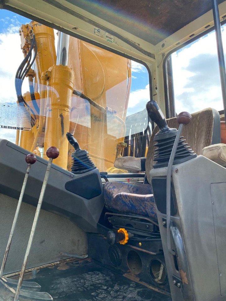 Crawler excavator Liebherr R 912 LIT: picture 7