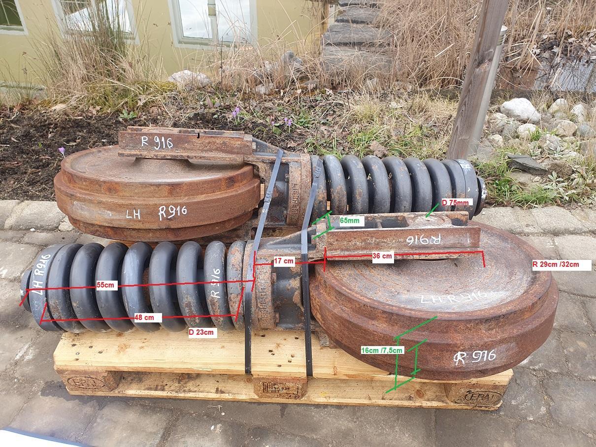 Liebherr R 916 - Track roller for Construction machinery: picture 4 Liebherr R 916 - Track roller for Construction machinery: picture 4