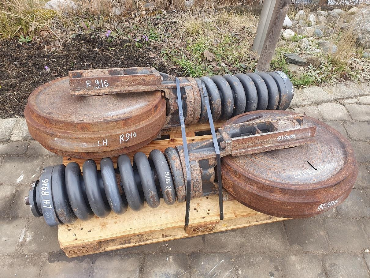 Liebherr R 916 - Track roller for Construction machinery: picture 3 Liebherr R 916 - Track roller for Construction machinery: picture 3