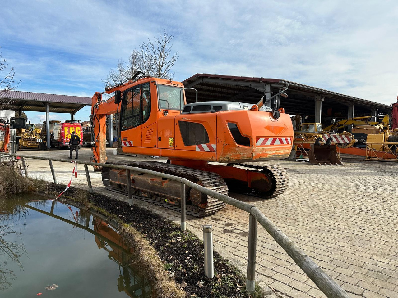 Liebherr R 916 LC - Crawler excavator: picture 3 Liebherr R 916 LC - Crawler excavator: picture 3