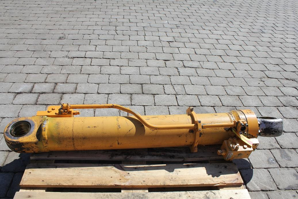 Liebherr R 924 HDSL LIT - Hydraulic cylinder for Construction machinery: picture 4 Liebherr R 924 HDSL LIT - Hydraulic cylinder for Construction machinery: picture 4